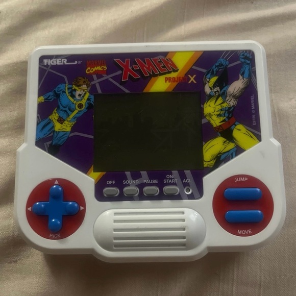 X-Men Project X Handheld Game - White and Red - Picture 1 of 4